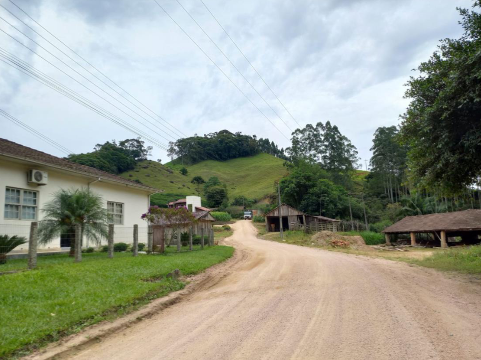 You are currently viewing Concluído o projeto de pavimentação e drenagem estrada geral Rio Bravo Baixo