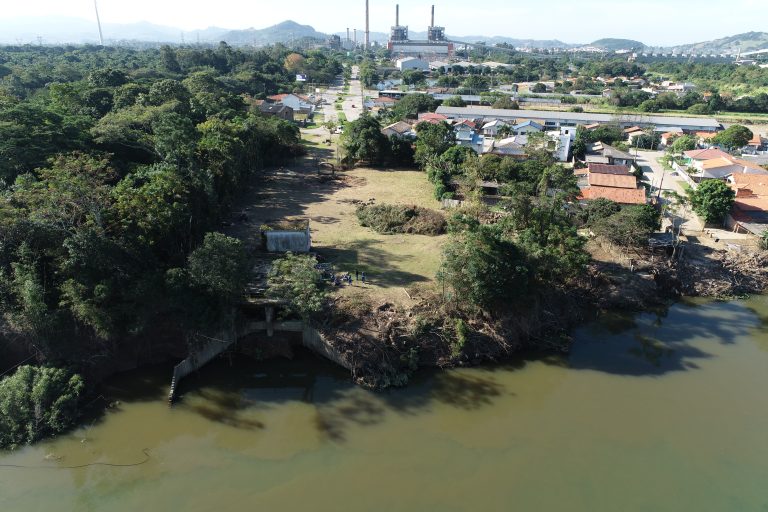 Read more about the article Imagens de drone registram evolução da ponte Dr. Stélio Boabaid