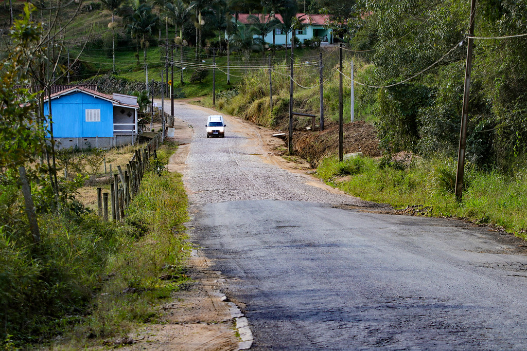 You are currently viewing Pavimentação da segunda etapa da Rodovia da Imigração Italiana é iniciada