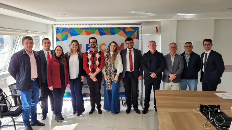 Read more about the article Colegiado de Procuradores visita sede da FECAM