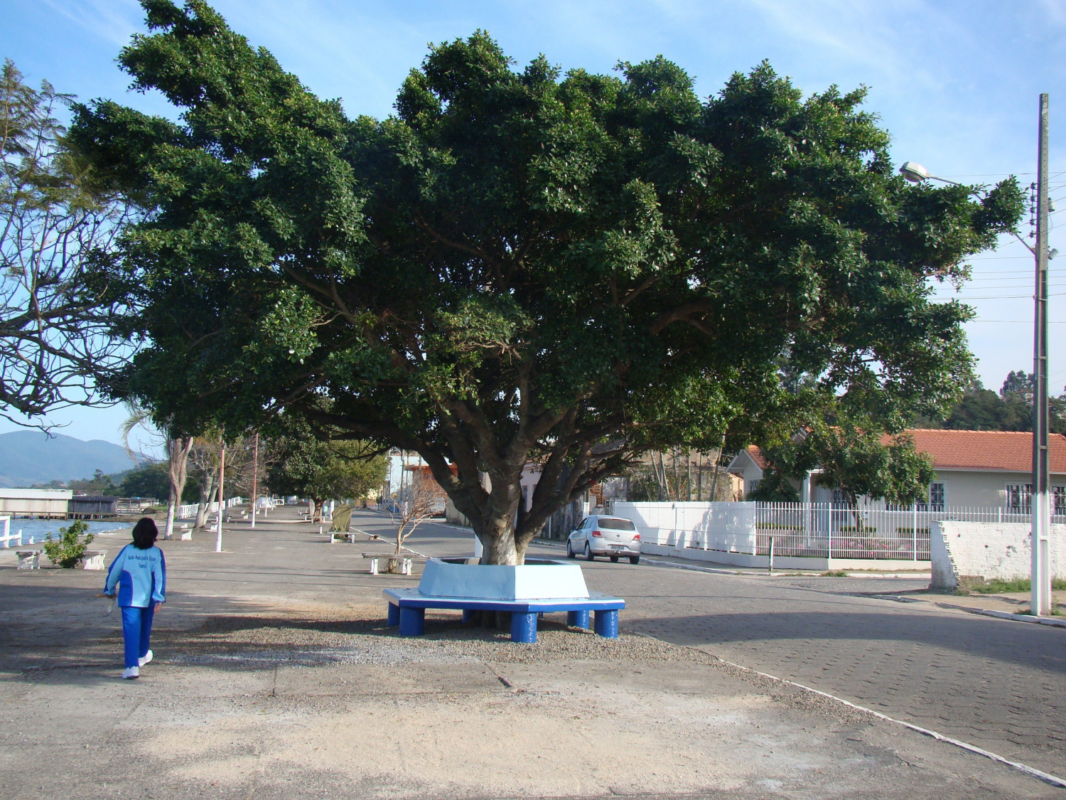 You are currently viewing AMUREL conclui projeto de revitalização de orla e praça em Imaruí