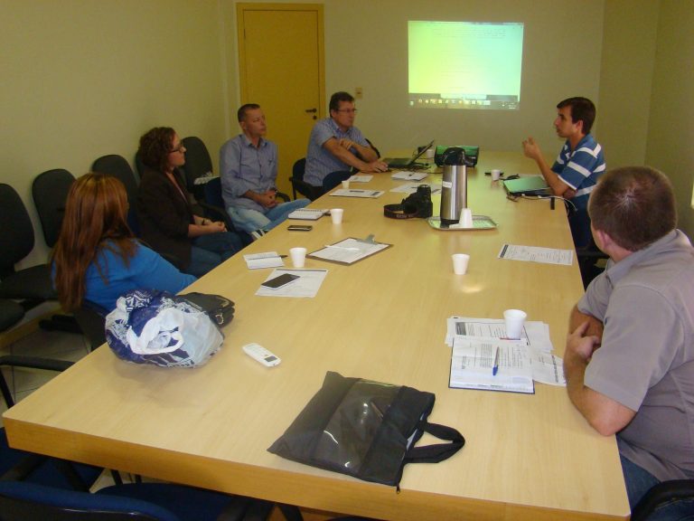 Read more about the article Colegiado de Comunicação da Amurel faz primeira reunião do ano