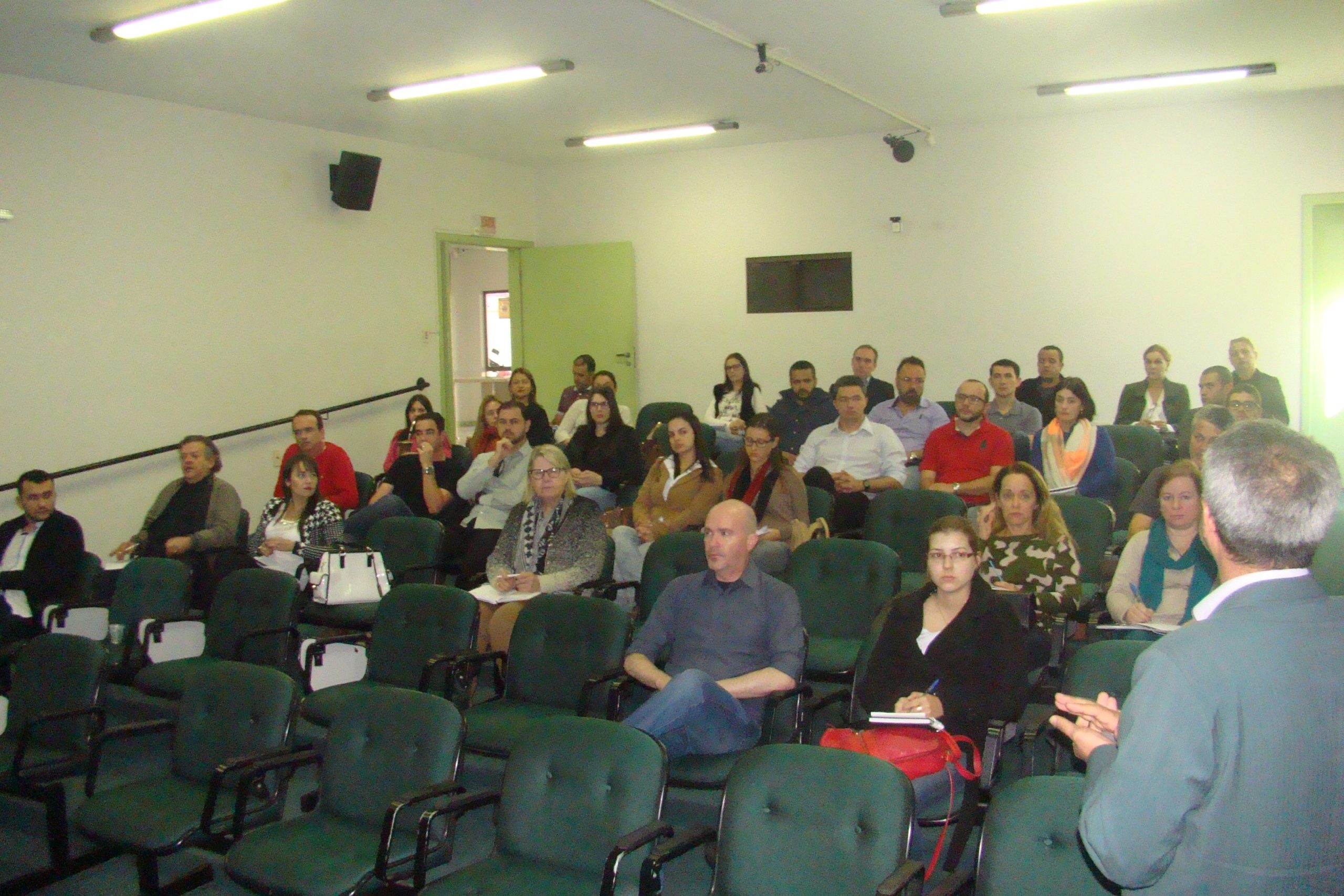 You are currently viewing Imagens da palestra sobre PPA