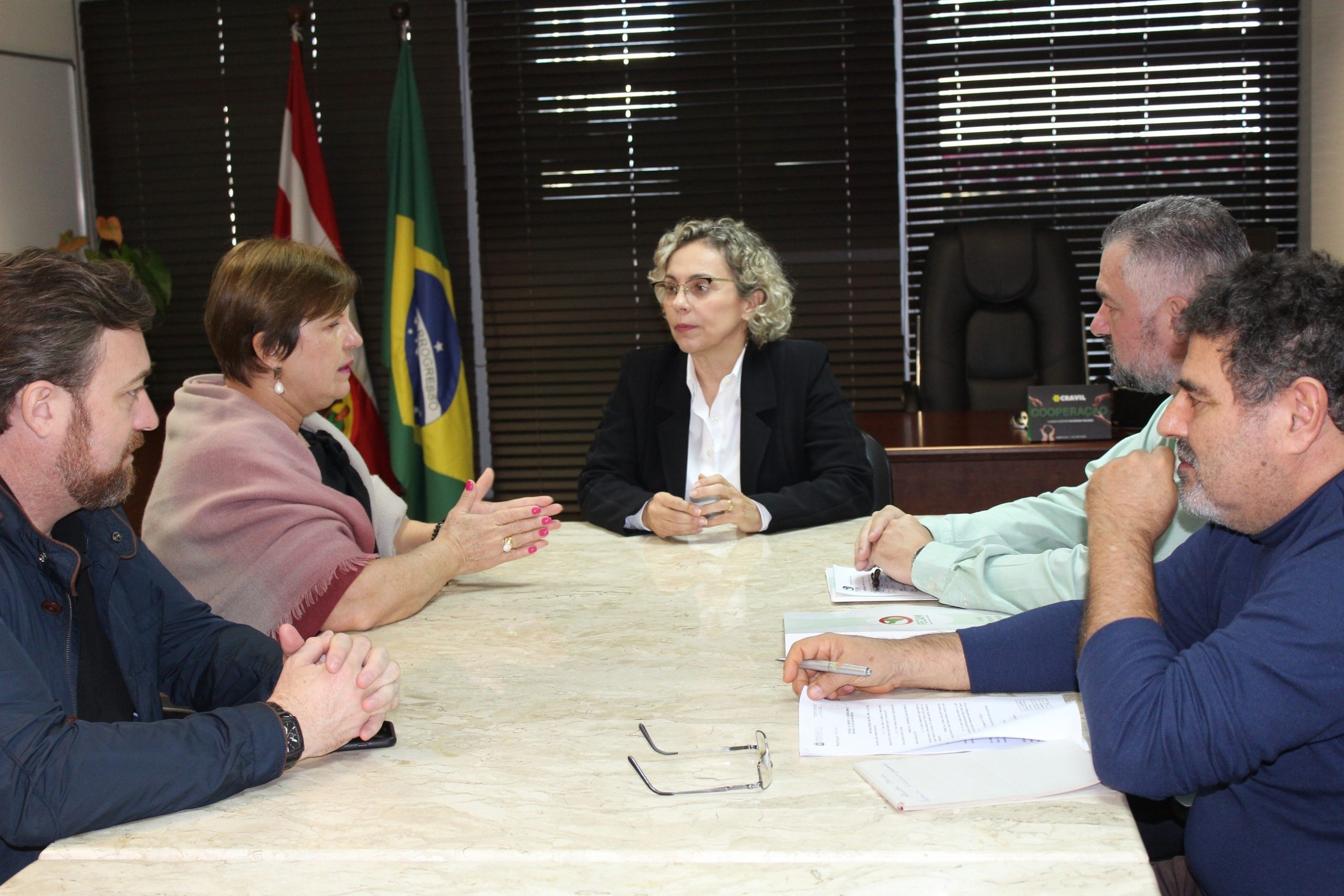 You are currently viewing Pautas municipalistas são debatidas em reuniões na Assembleia, Secretaria da Saúde e MPSC