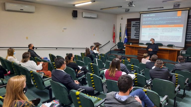 Read more about the article Colegiado de Procuradores se reúne na AMUREL