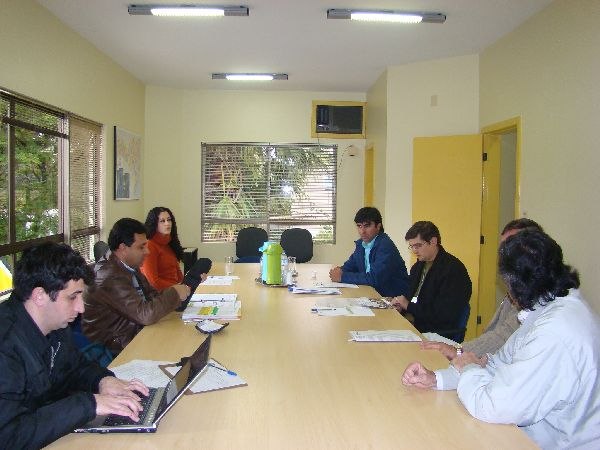 Read more about the article Membros do Colegiado de Agricultura se reúnem na AMUREL