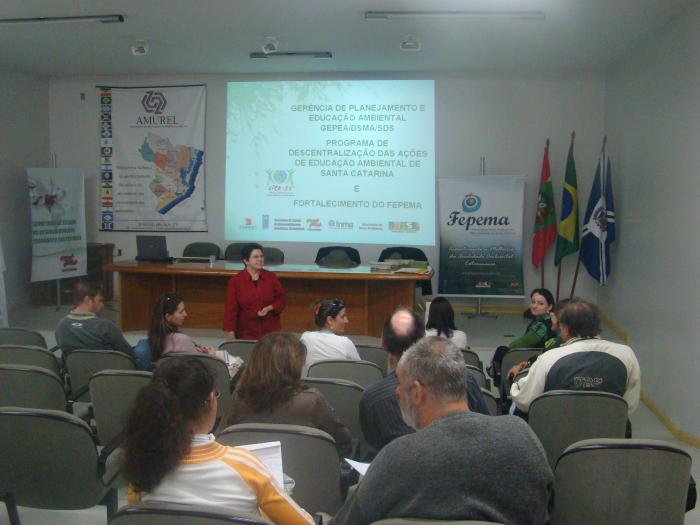 Read more about the article Educação Ambiental em discussão na AMUREL