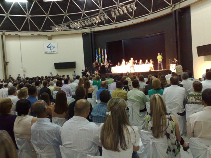 Read more about the article Prefeitos e vereadores eleitos da Amurel tomam posse