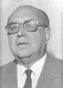 Read more about the article Ex-prefeito de Treze de Maio e ex-presidente da AMUREL Luiz Nandi morre aos 87 anos