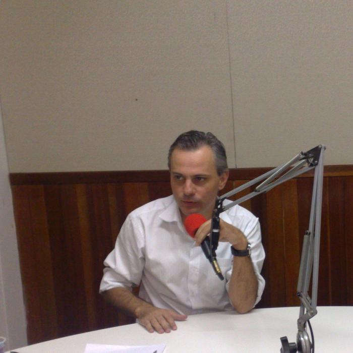 Read more about the article Presidente da AMUREL em entrevista na Rádio Verde Vale de Braço do Norte