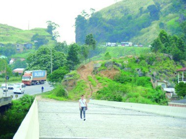 Read more about the article Duplicação da BR 101 – Túnel do Morro do Formigão/Ponte Cabeçudas