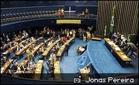 You are currently viewing Senado aprova projeto que facilita operações de crédito para Municípios