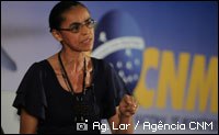 You are currently viewing Marina Silva fala a mais de quatro mil gestores em encontro