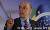 Read more about the article José Serra defende três bandeiras: Saúde, Educação e Segurança Pública