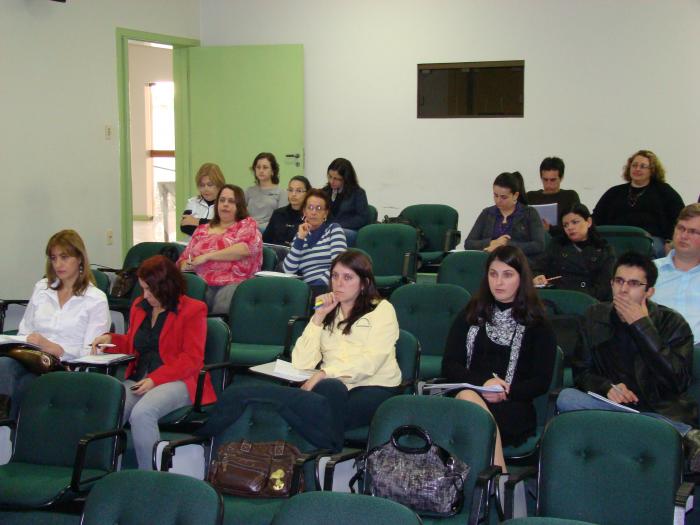 Read more about the article Curso de Prestação de Contas prossegue o dia inteiro na AMUREL