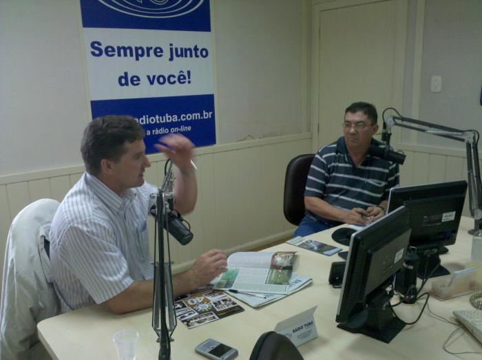 Read more about the article Programa da Rádio Tubá tem AMUREL como destaque