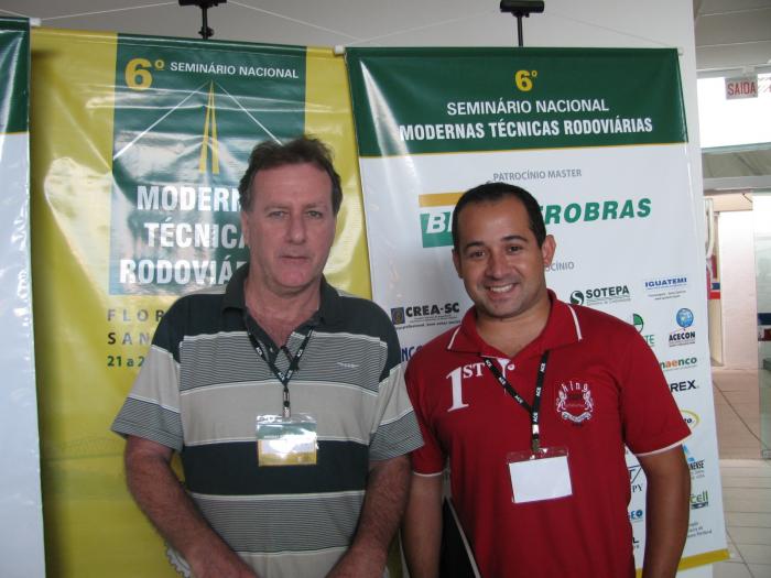 Read more about the article AMUREL participa de seminário sobre modernas técnicas rodoviárias