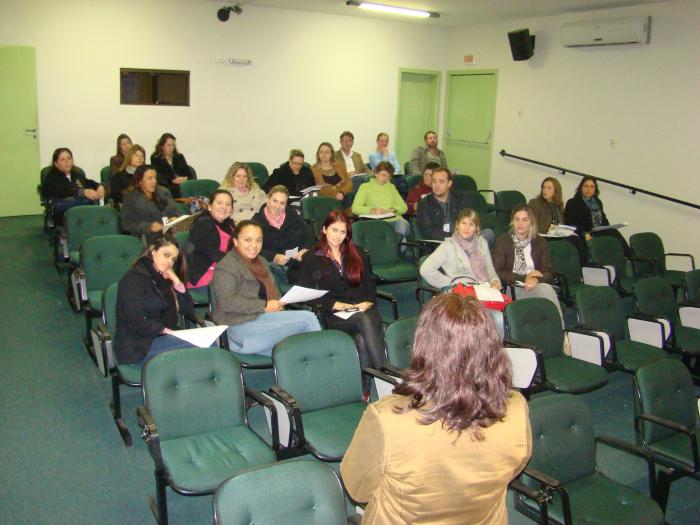 Read more about the article Colegiado de Conselho Tutelar faz assembleia