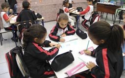 Read more about the article Comissão aprova Substitutivo que define idade para matrícula no ensino fundamental