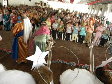 You are currently viewing Alegria, emoção e arte marcam encerramento das atividades de grupos de idosos de Braço do Norte