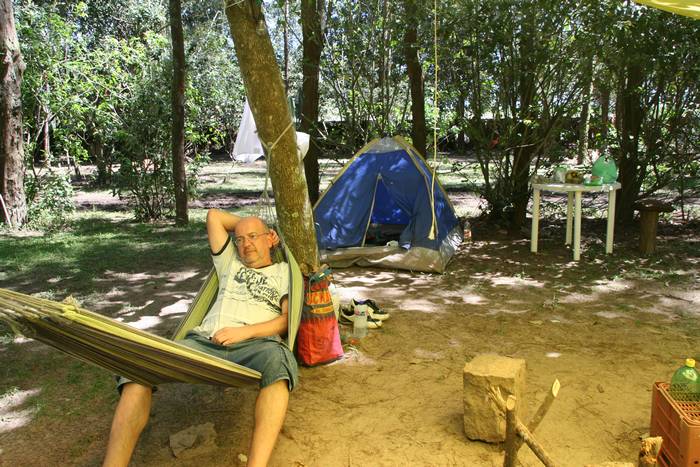 Read more about the article Laguna – Campings em Laguna: opção para ficar próximo da praia a preços baixos e em contato com a natureza