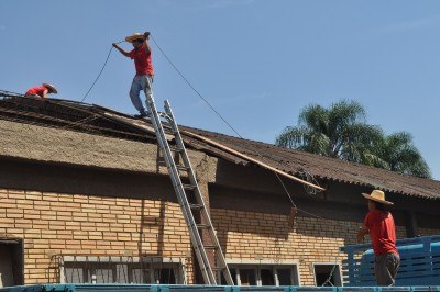 Read more about the article Tubarão – Começa demolição do antigo “Bolão”