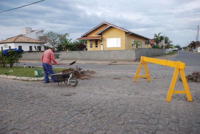 Read more about the article Capivari – Calçamento da avenida General Mendonça é recuperado