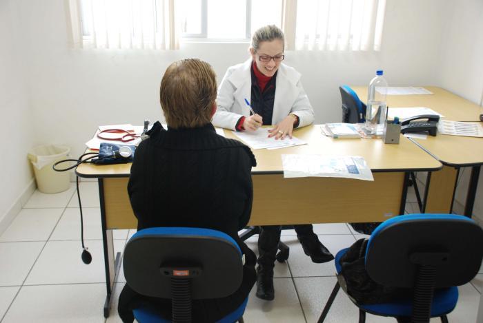 Read more about the article Nova médica para tratar dos idosos de Capivari de Baixo