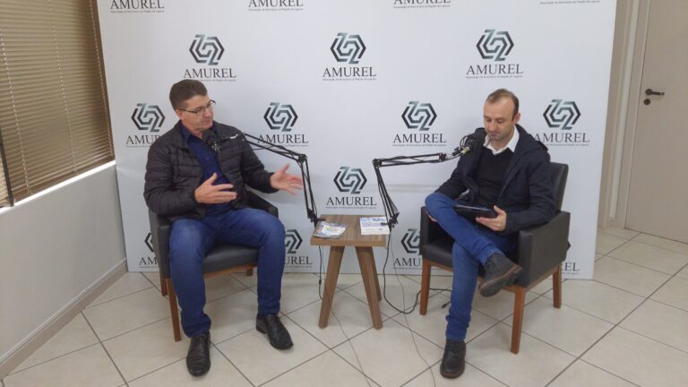 Read more about the article AMURELPOD+: Novo podcast aborda avanços e desafios regionais