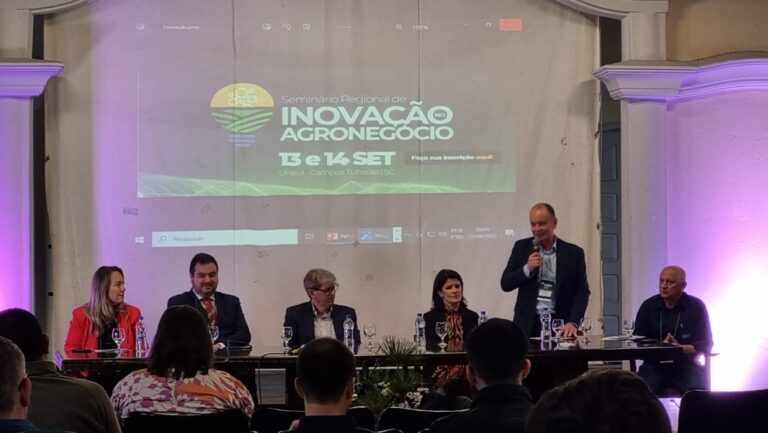 Read more about the article Seminário Regional de Inovação no Agronegócio promove discussões sobre avanços no setor