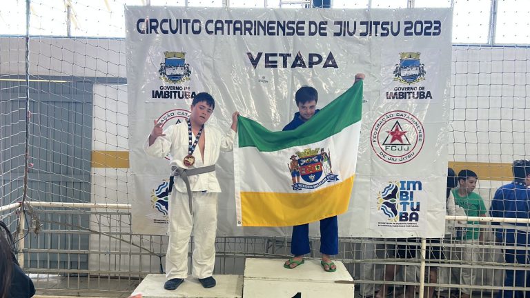 Read more about the article Laguna conquista medalhas no Circuito Catarinense de Jiu-Jitsu