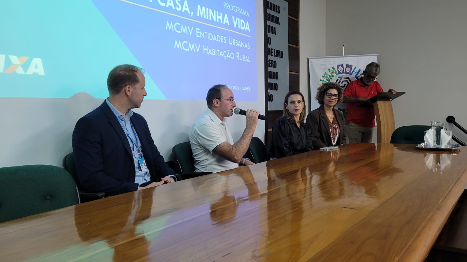 Read more about the article Reunião do programa Minha Casa Minha Vida Urbano e Rural visa buscar oportunidades para o desenvolvimento habitacional na região