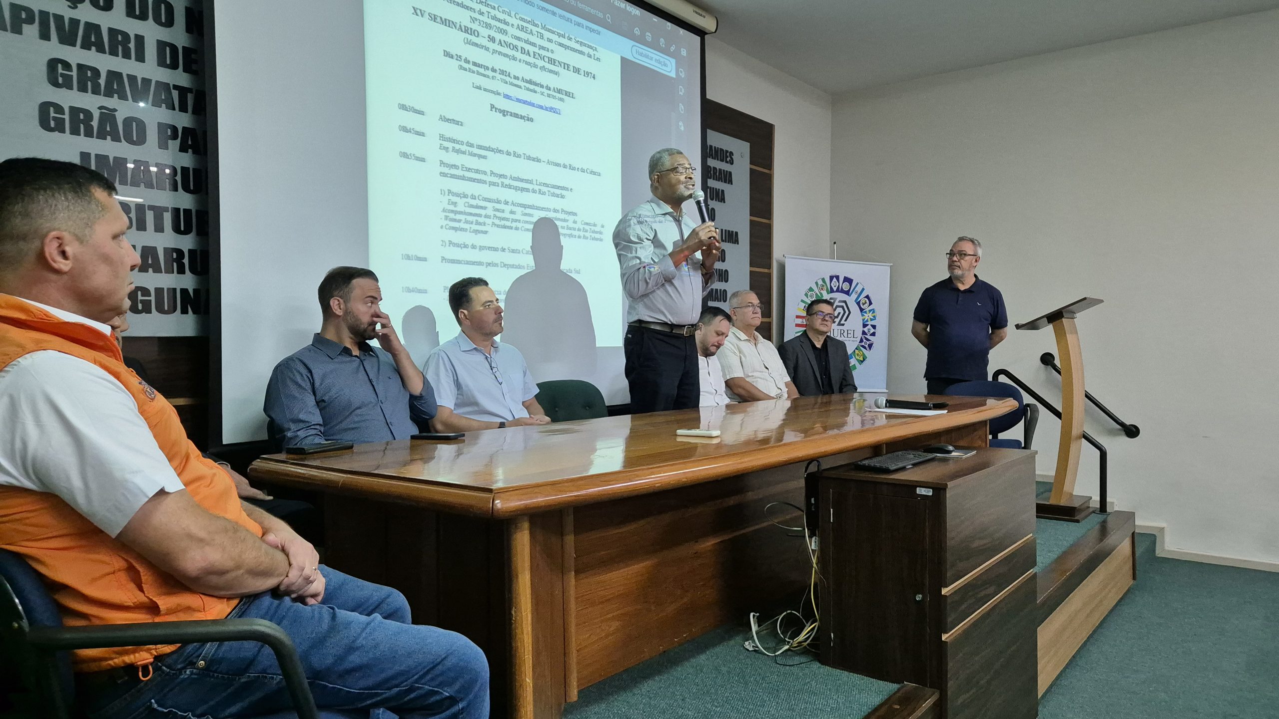 You are currently viewing XV Seminário da Enchente de 1974 evidencia necessidade por soluções para as cheias em Tubarão