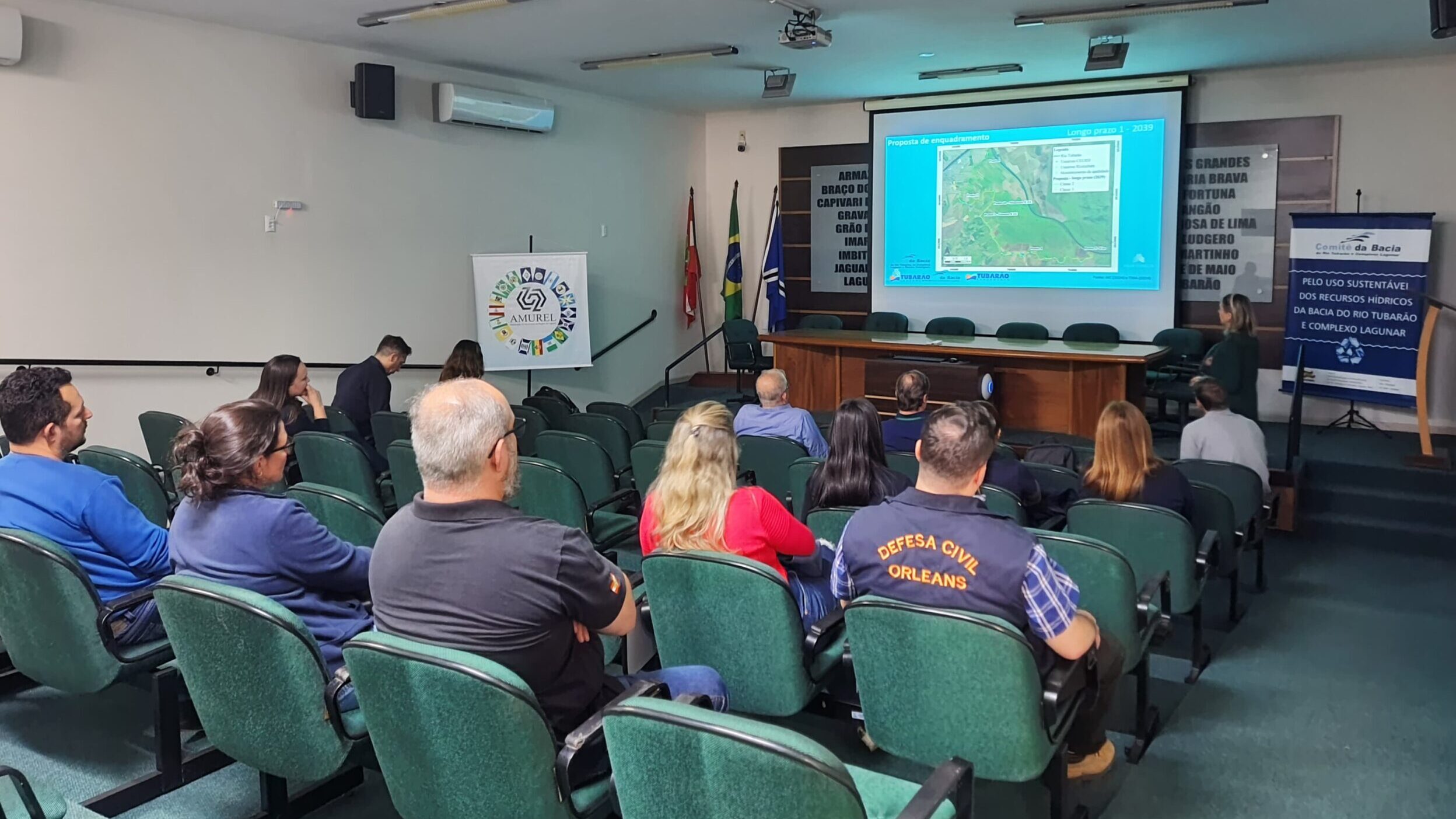 You are currently viewing Comitê da Bacia do Rio Tubarão e Complexo Lagunar recebe plano de ação para efetivar enquadramento do Rio da Madre